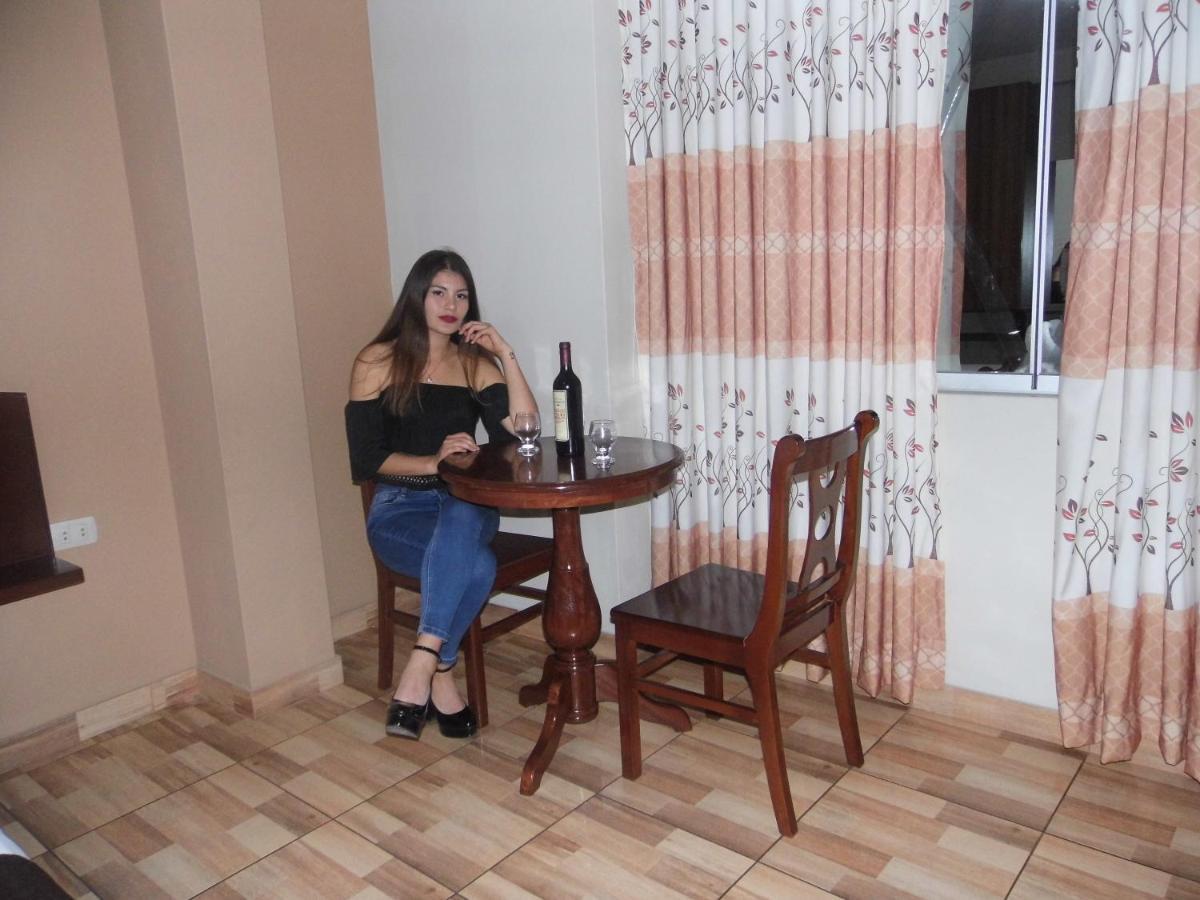 Hotel Real Чимботе Экстерьер фото